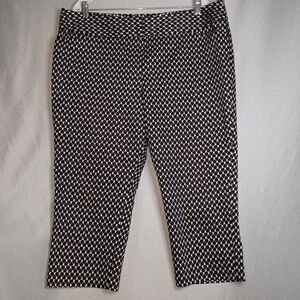 Worthington Modern Fit Black/White Capri Pants Women's Plus Size 18